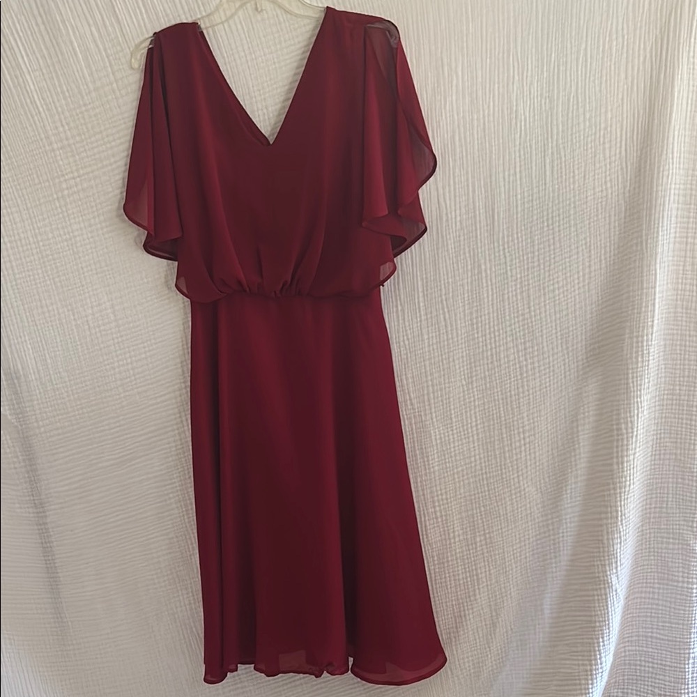 Elegant Burgundy V-Neck Dress